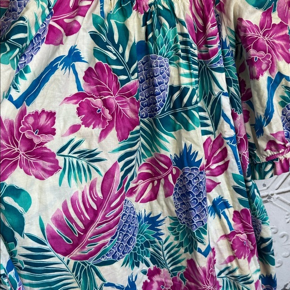 Vintage Hilo Hattie off shoulder  Hawaii Pink and Teal Floral Dress - Picture 4 of 9